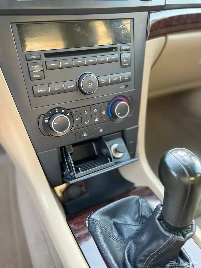 شيفرولية ابيكا 2010 نضيف 23