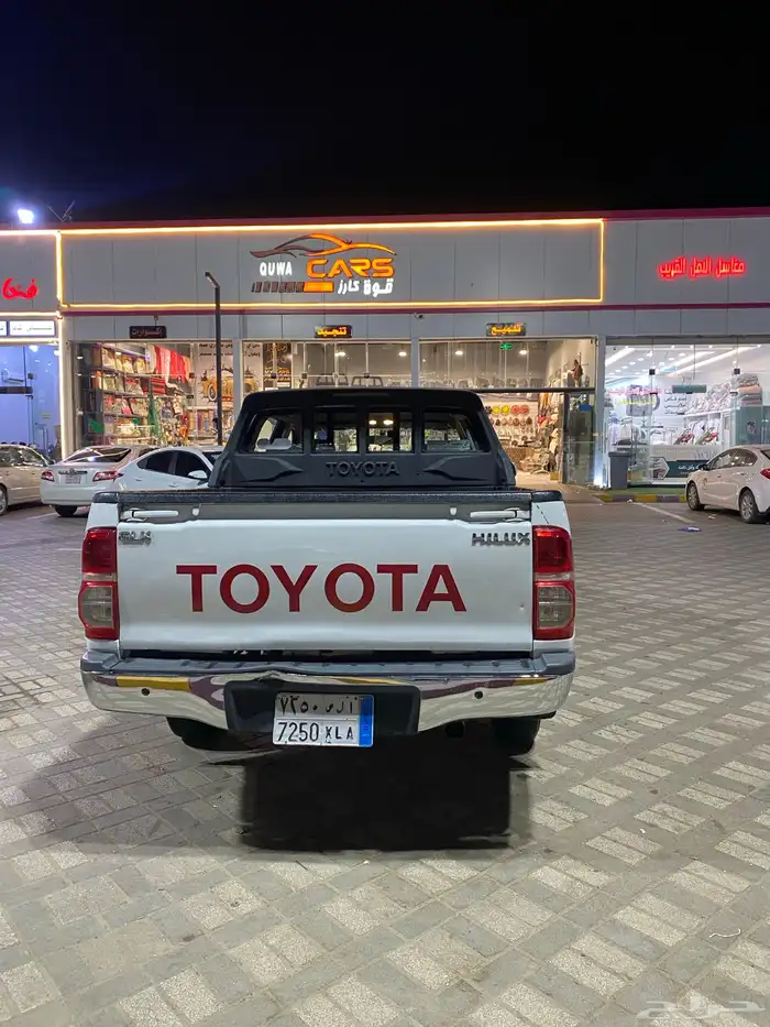 السلام عليكم اعرض لكم هايلكس موديل 2012 قير تماتيك 15