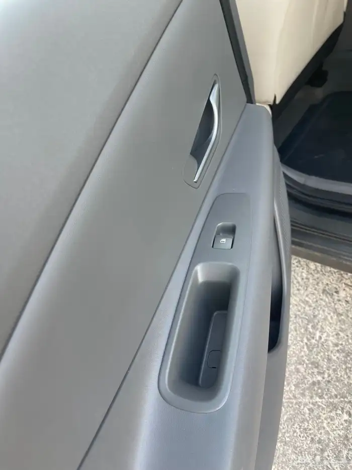 للبيع انترا موديل 2024 ممشي 66 سعودية 12