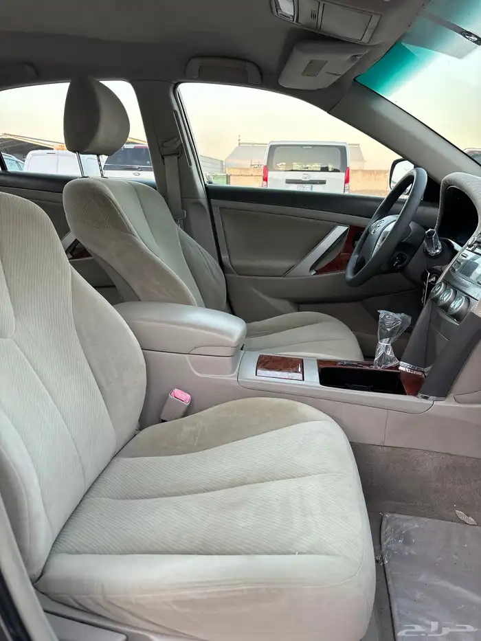 تايوتا كامري 2010 قير أتوماتيك GLX بدون فتحه 15