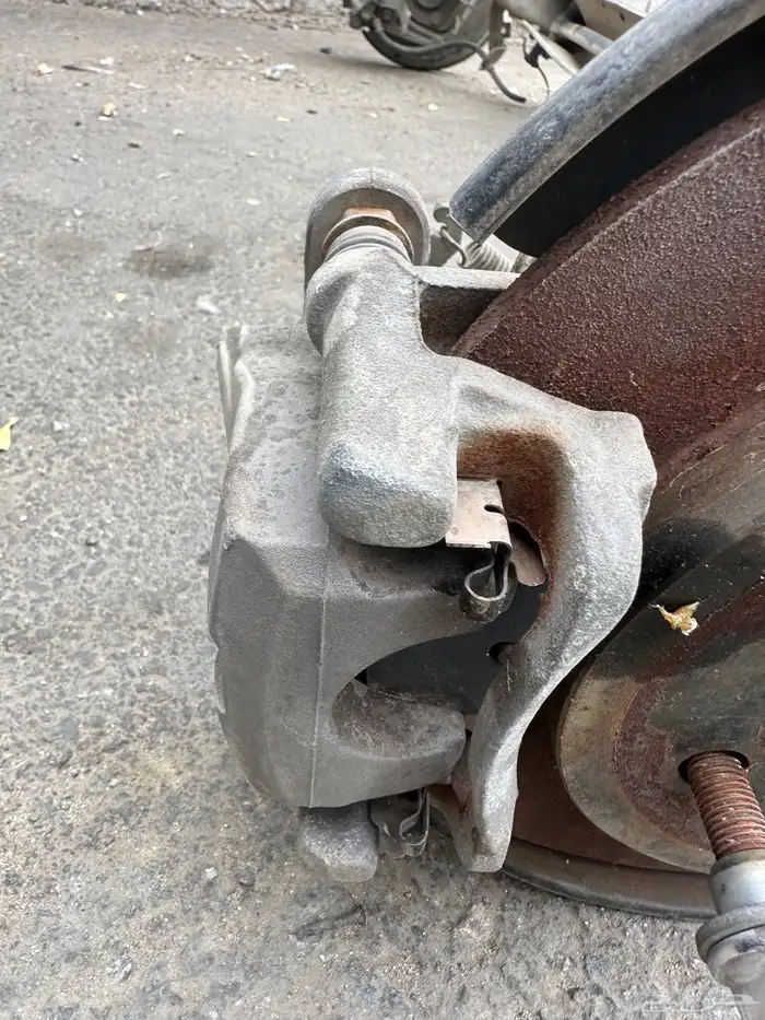 قطع كورولا 2015 11