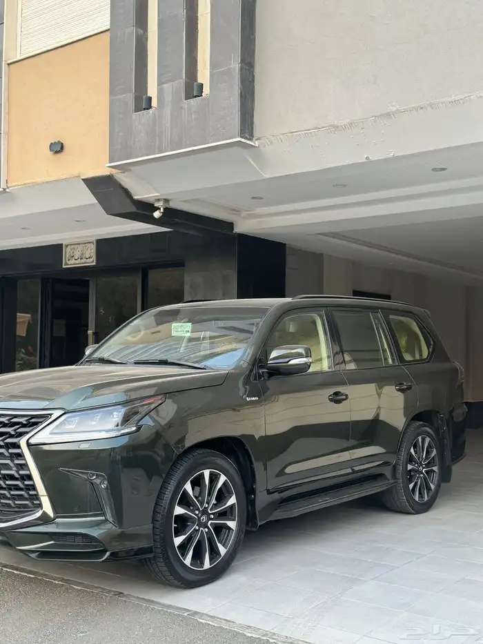 جيب لكزس LX570 2021 فل كامل بلاك اديشين 0