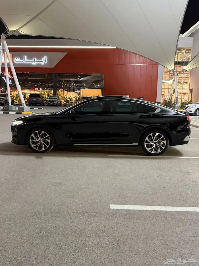 فورد توروس 2023 تيتانيوم فل كامل 4