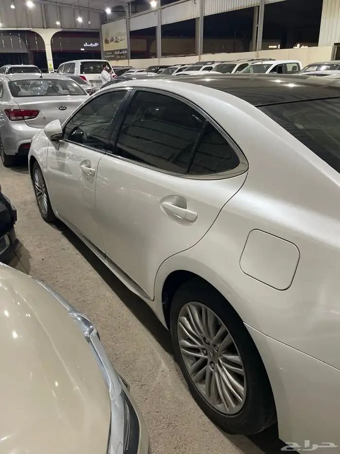 لكزس ES 350 2017 سقف بانوراما نقاط عمياء 7