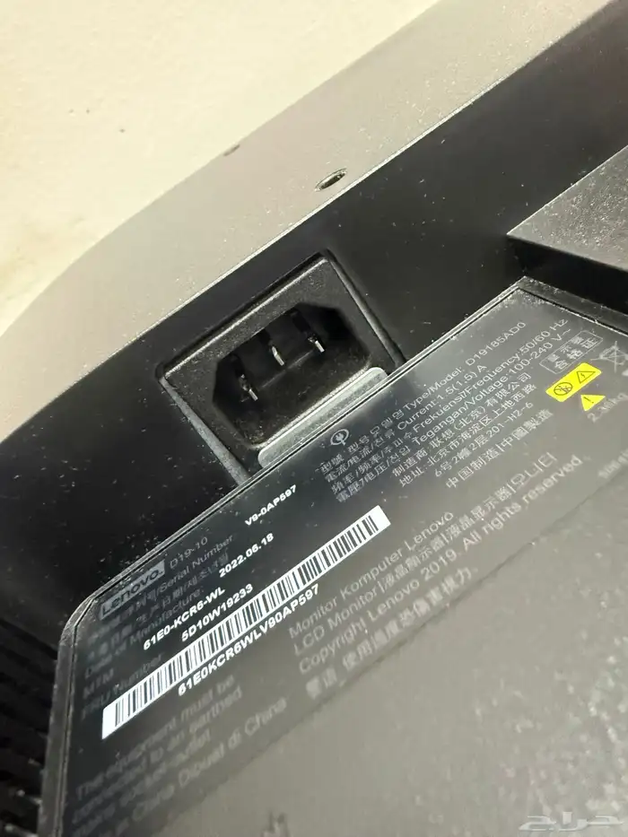 شاشه كمبيوتر لينوفو D19-10 مستعمله 18.5بوصه اخت الجديده 250 8