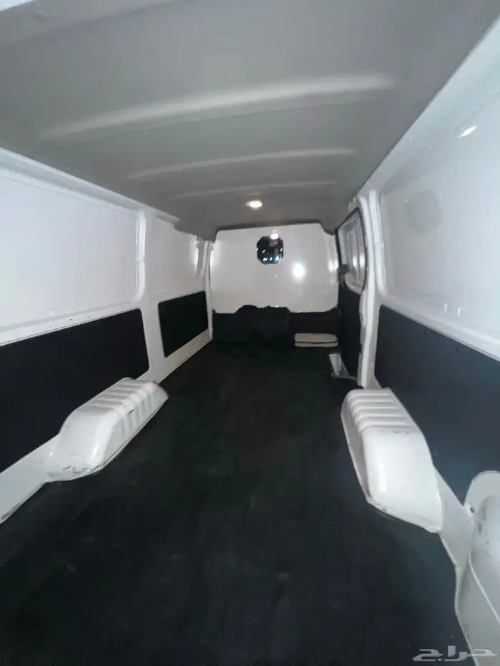 بيع باص بضاعه اورفان نيسان 5