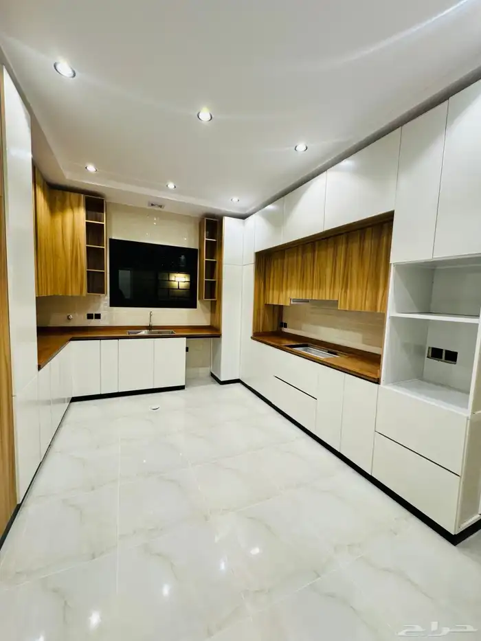 دور للبيع في عمارة حي الاخضر بتبوك تشطيب فخم 15