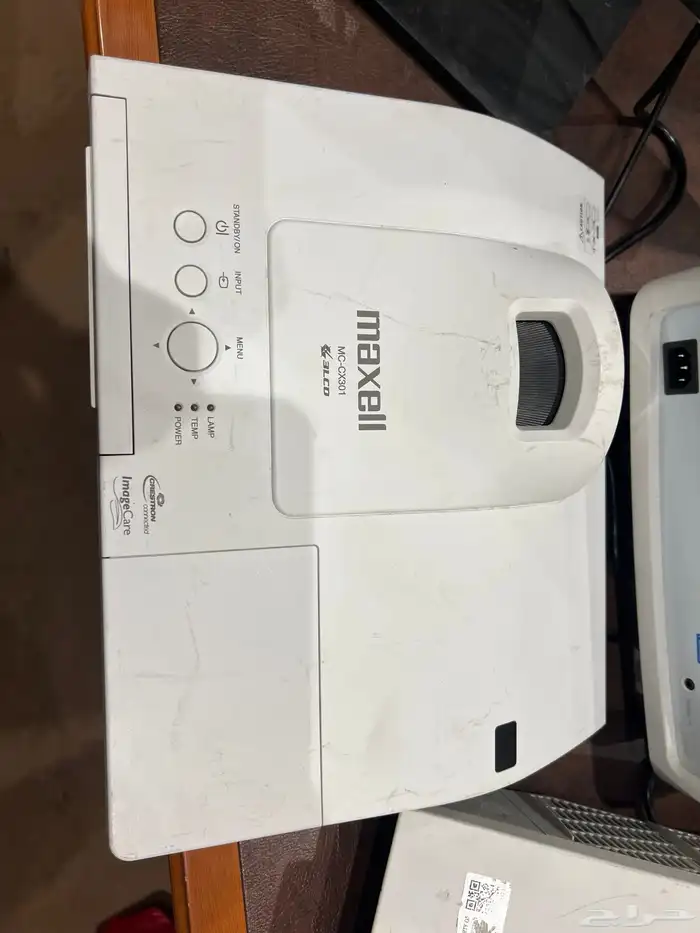 بروجكتر ابسون بحالة ممتازة 4