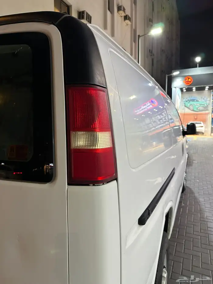 للبيع سفانا بضاعة 2006 8