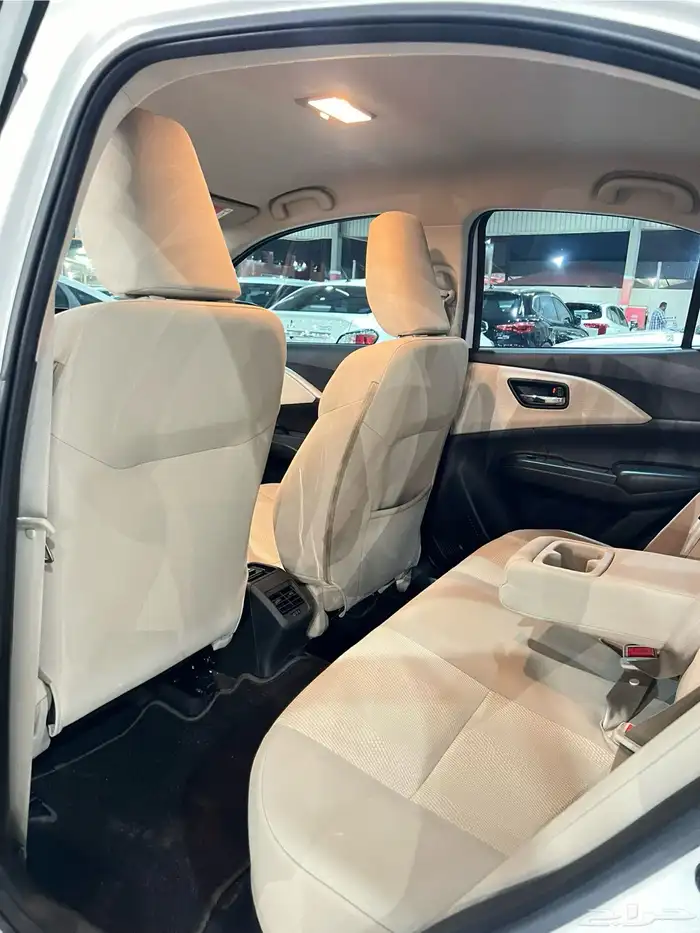 سوزوكي ديزاير 2025 فل كامل شبه جديد ( الشكل الجديد ) 8