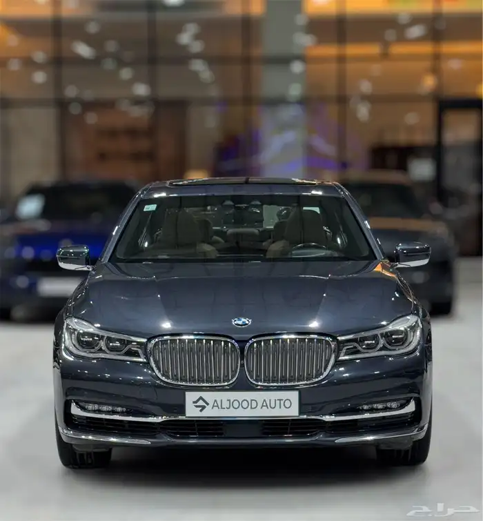 بي ام دبليو 740 ال اي موديل 2016 فل كامل 0