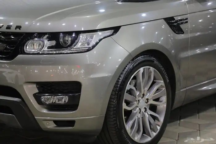 رنج روفر اسبورت 2017 سعودي شبه جديد 4