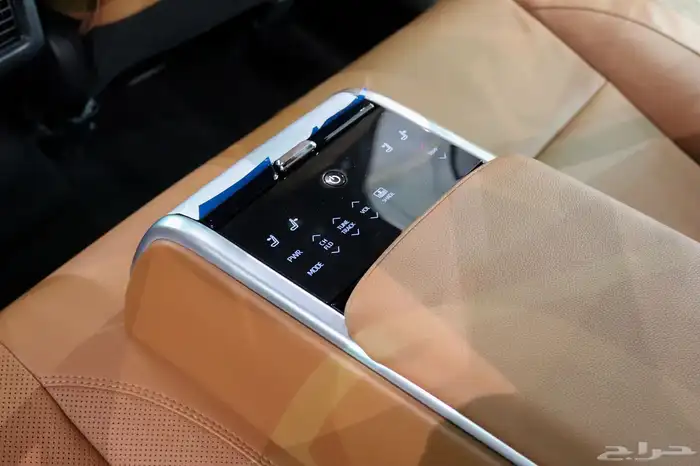 تويوتا كامري لومير موديل 2025 عداد 2800 كم بسعر 155.000 18