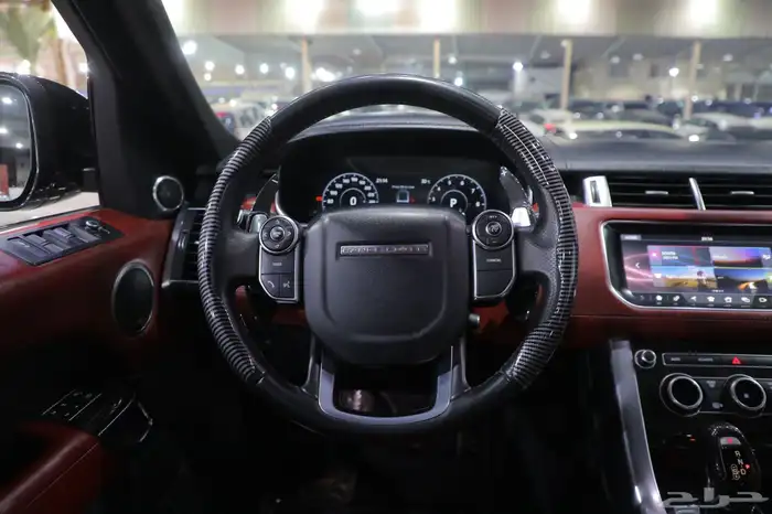 رنج روفر اسبورت 2017 سعودي شبه جديد 9