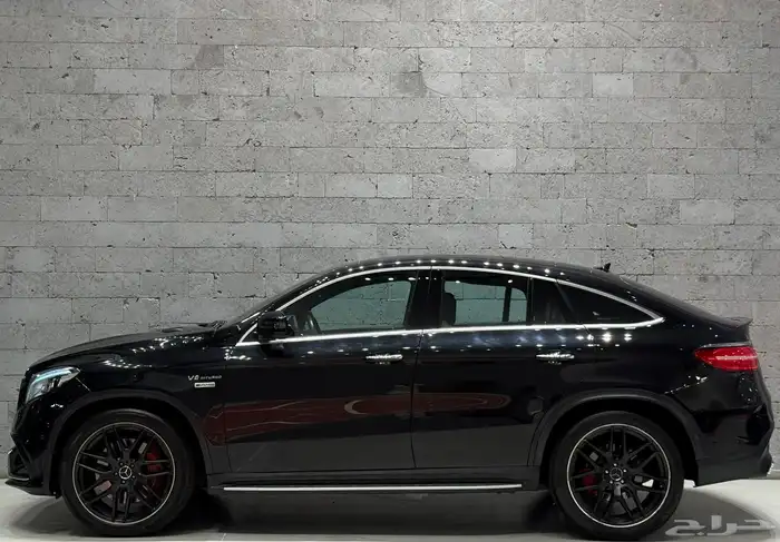 الموديل 2016 العداد 129000 النوع  GLE63s 14