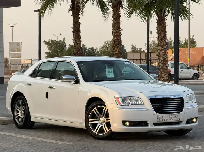 كلايزلر 2013 هيمي للمستخدم الحد 35 الف 5