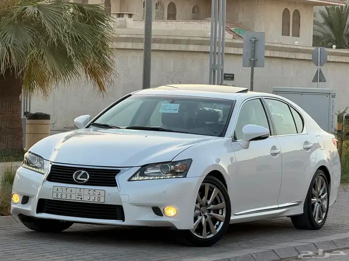 لكزس GS350 فل كامل 2014 نظيف جدا 2