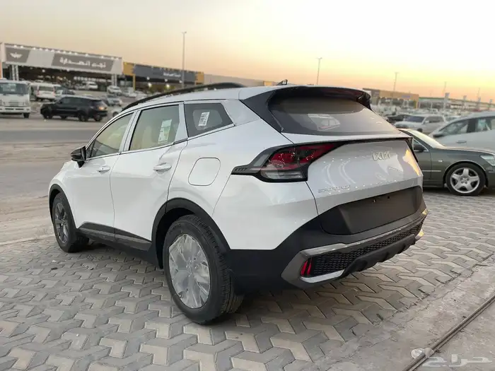 كيا سبورتاج نص فل 2025 لارج GLS L 46