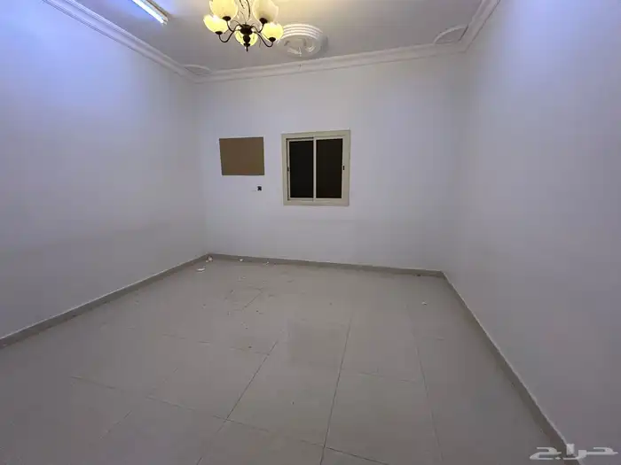 شقه للايجار في حي السلام 3غرف 2