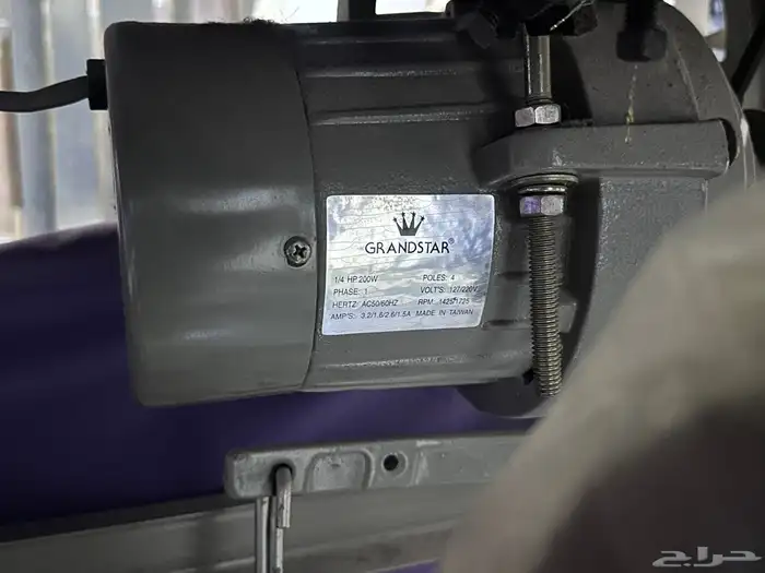 مكينه خياطة 1