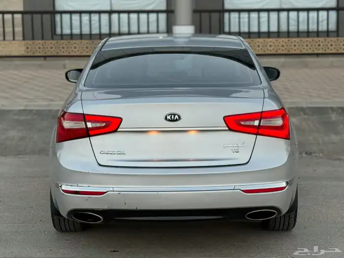 كيا - كادينزا - 2015 - استندر 1