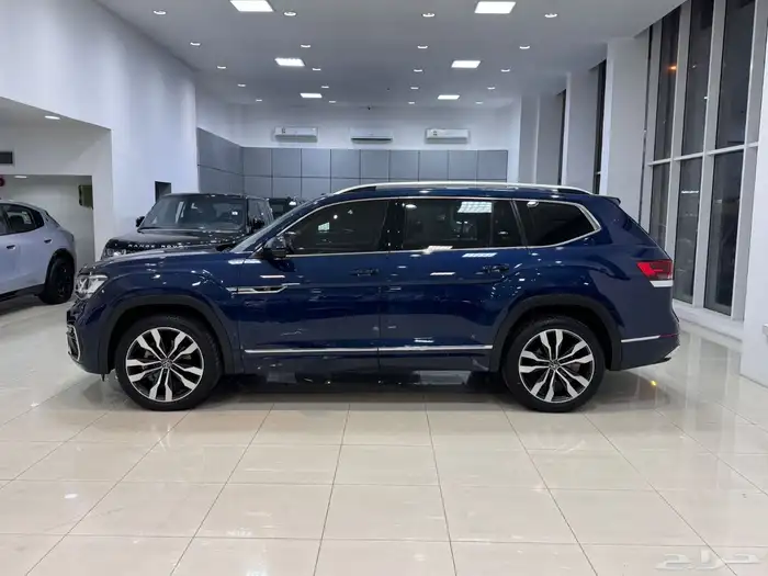 فولكس فاجن تيرامونت   موديل 2023 (زرقاء) 0