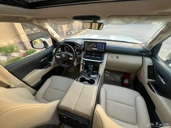 تويوتا لاندكروزر 2022 GXR (ديزل) 17