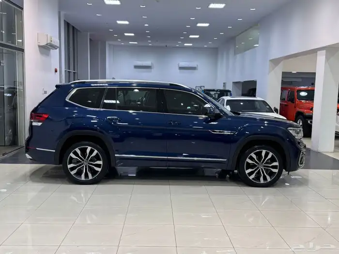 فولكس فاجن تيرامونت   موديل 2023 (زرقاء) 2