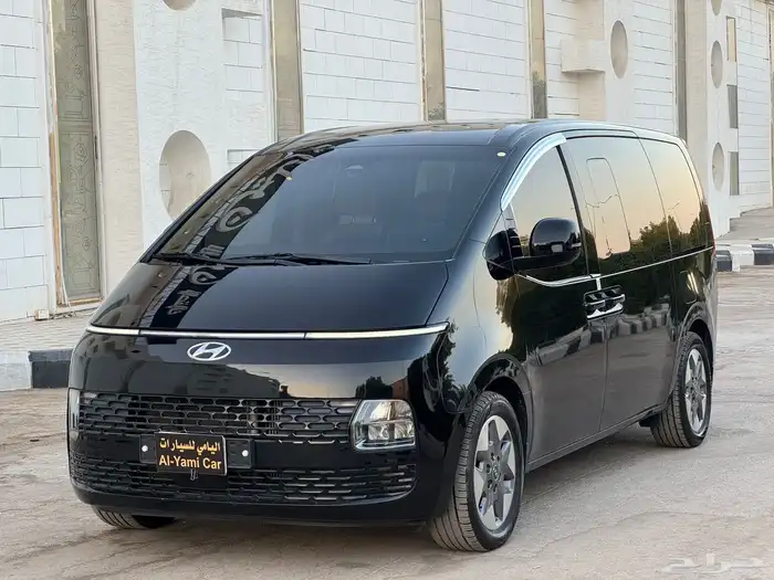 هيونداي استاريا 2022 فل كامل 1