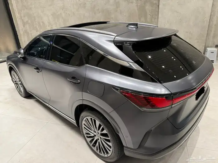 لكزس RX 350 BH 2024 18