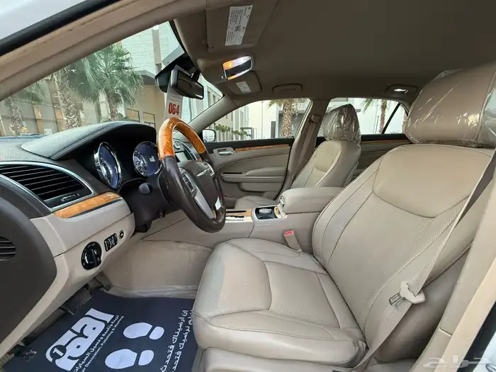 كلايزلر 2013 هيمي للمستخدم الحد 35 الف 25