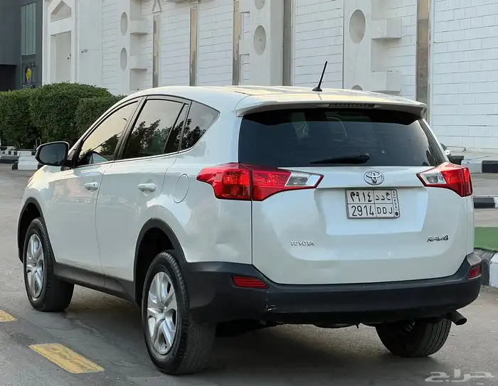 تويوتا راف فور 2013 8