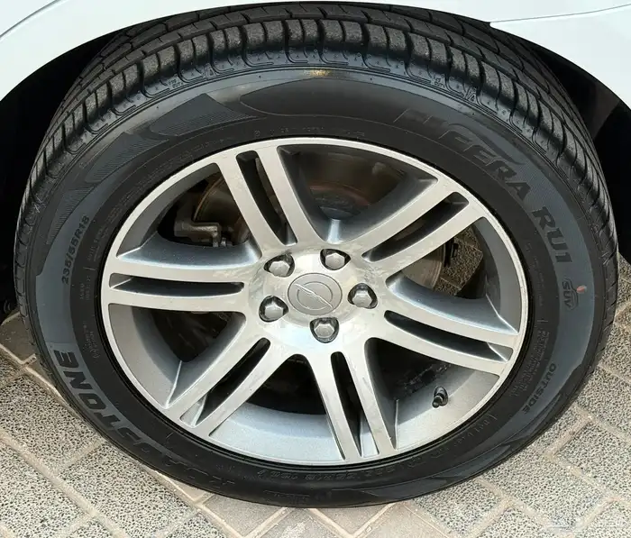 كلايزلر 2013 هيمي للمستخدم الحد 35 الف 32