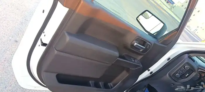 سلفرادو 2019 V6 شبه جديد 7