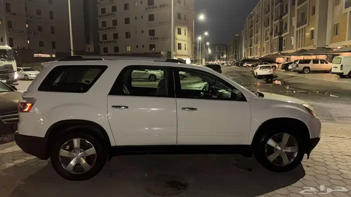 سيارة اكاديا 2012 م بيع بالاقساط 0