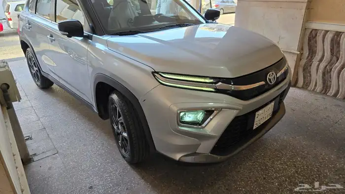 اوربان كروز تايوتا 2023 16