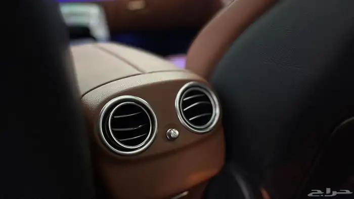 مرسيدس E300 2023 AMG ( بدون اعطال ) 34
