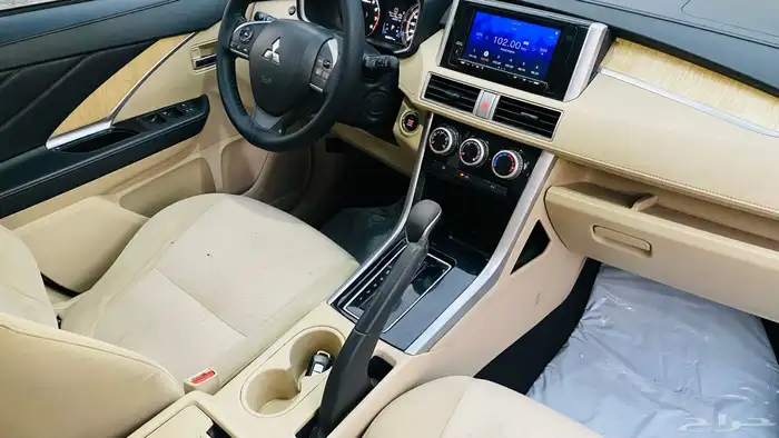 ميتسوبيشي اكسباندر 2022 فل كامل 10