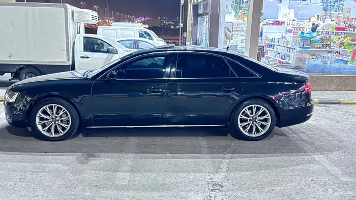 اودي A8 2