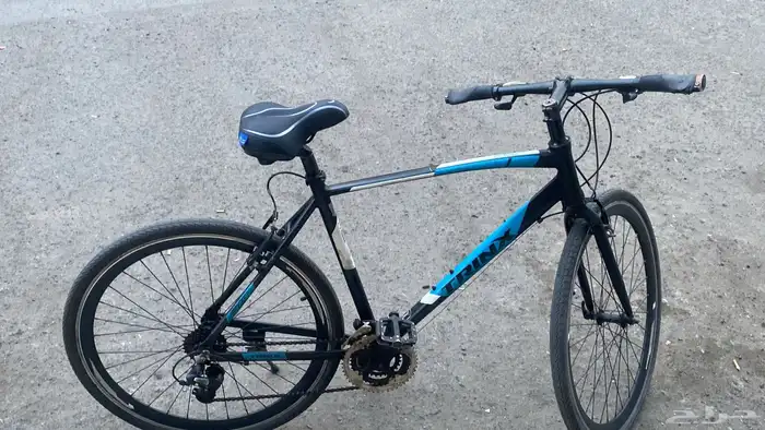 دراجة صناعة إيطالية مقاس 26 الموقع حي السلامة والسعر قابل 0