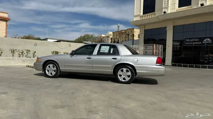 فورد فكتوريا 2011 فل كامل سمنتي 18