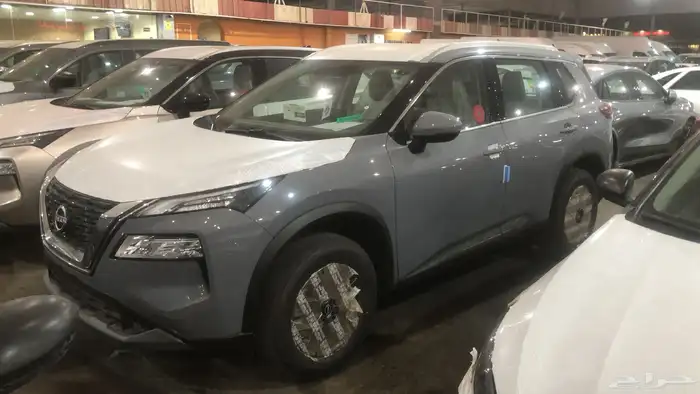 نيسان اكس تريل 5 راكب و7 راكب بدون دبل 2026 كاش وتقسيط 0