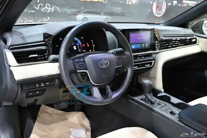 كامري LE بنزين 2025 25