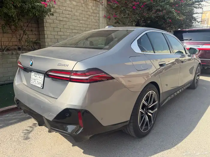 بي ام دبليو BMW 530 kit M 2024 بلاك أدشّن 3