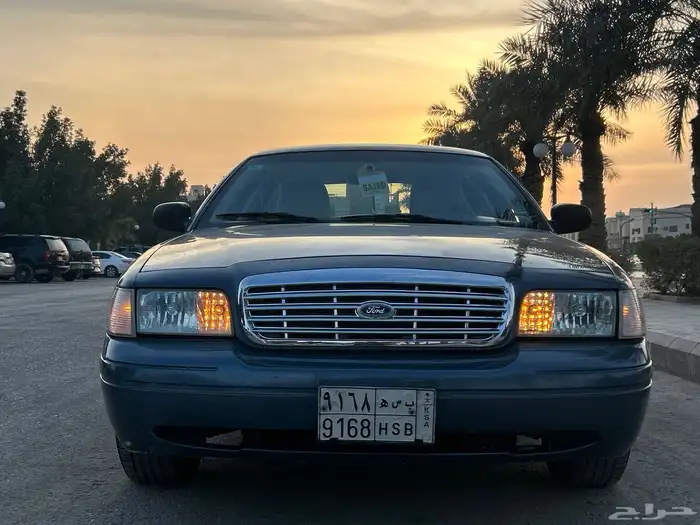 فورد فكتوريا 2011 سعودي كحلي داخل هلوز نضيف بدي وكالة 39