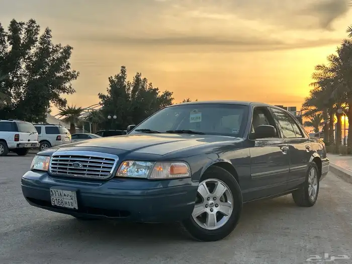 فورد فكتوريا 2011 سعودي كحلي داخل هلوز نضيف بدي وكالة 32