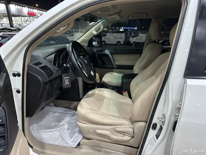 تويوتا برادو موديل 2011 نظيف 6