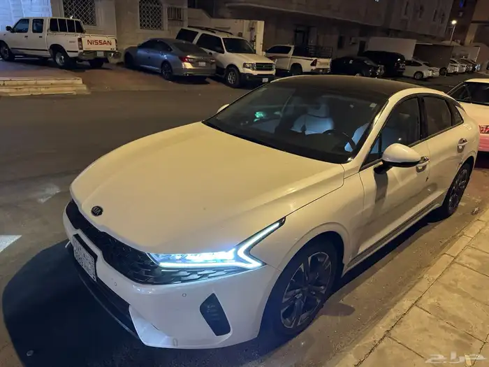 كيا كي 5 موديل 2021 3