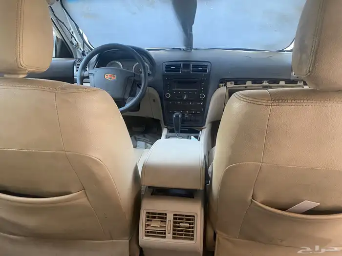 جيلي ec8 قطع او تشليح 8