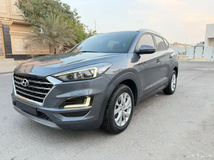 للبيع توسان 2020 بنزين بطاقه جمركيه وارد كوريا 4